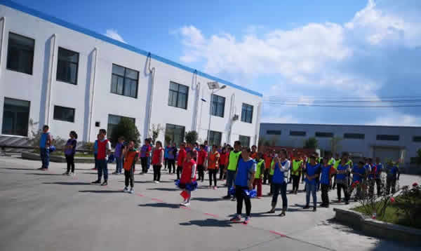 新聞=江蘇綠地成功舉辦“增活力、促和諧”主題運動會和召開績效考核總結(jié)大會02.jpg